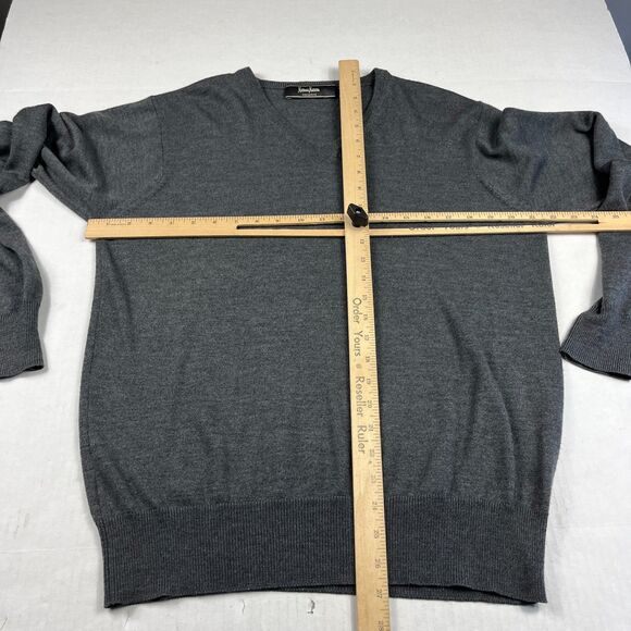 Neiman Marcus Gray V-Neck Sweater Cashmere Silk Blend Classic Luxe Size Medium - Picture 6 of 10
